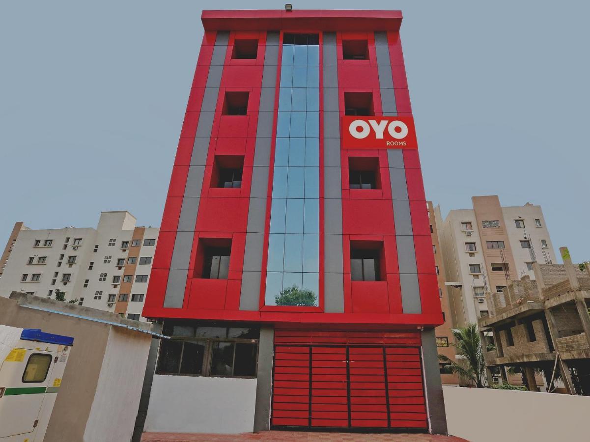 Super Collection O Aryan Hotel Khandagiri Екстериор снимка